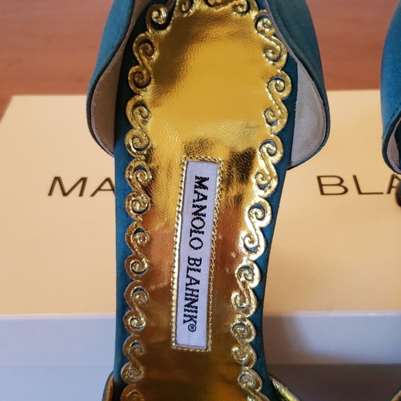 ♤ Manolo Blahnik Teal Satin Heels - Picture 3 of 8